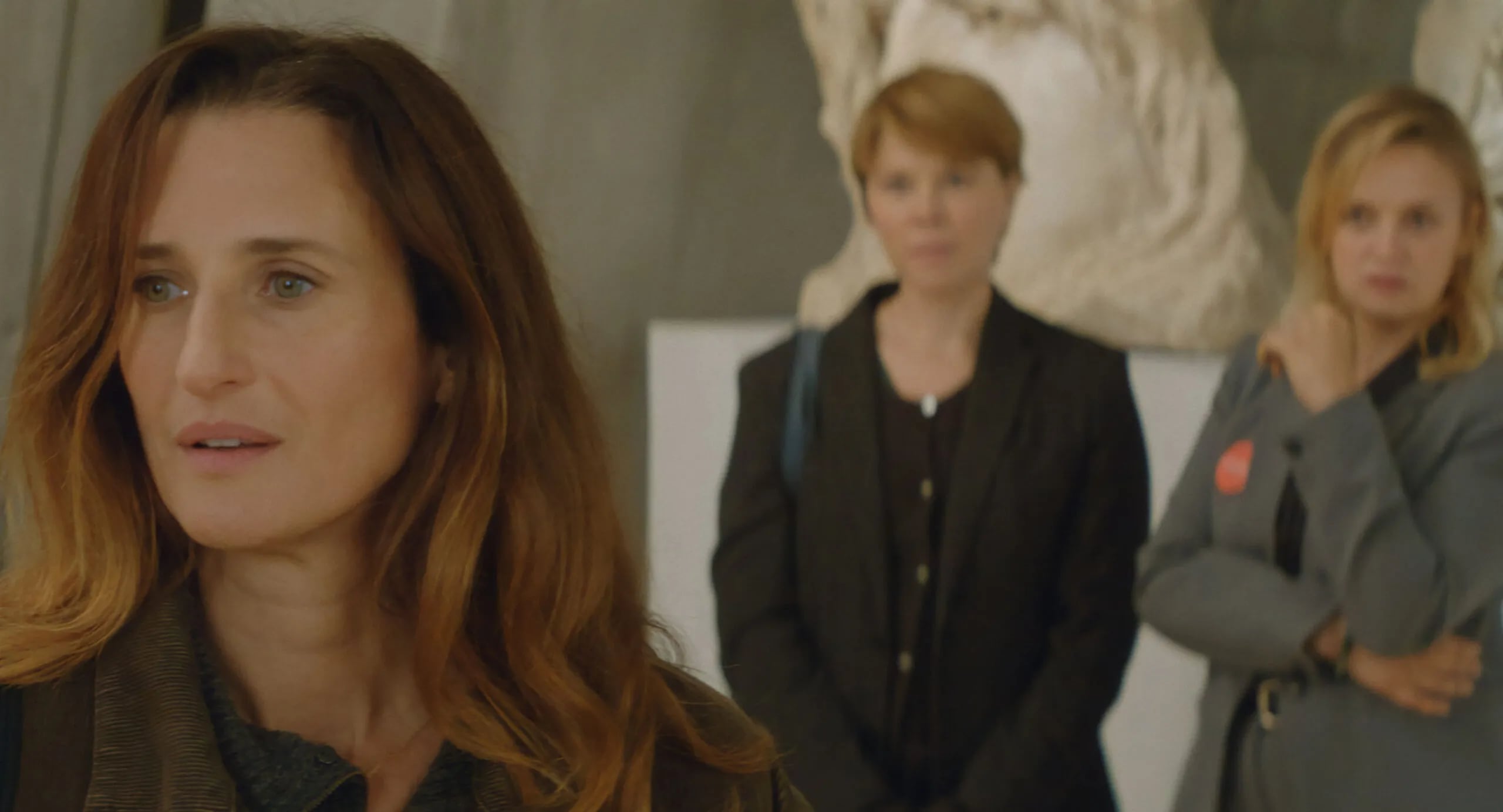 Camille Cottin, India Hair y Sara Forestier, en 'Tres amigas'.