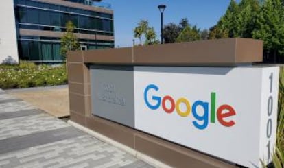 Entrada a la sede de Google en Mountain View, California.