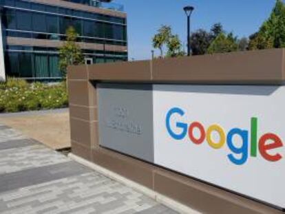 Entrada a la sede de Google en Mountain View, California.