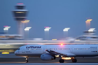 Un AirbusA321-200 de Lufthansa en el aeropuerto de Munich en febrero de 2014