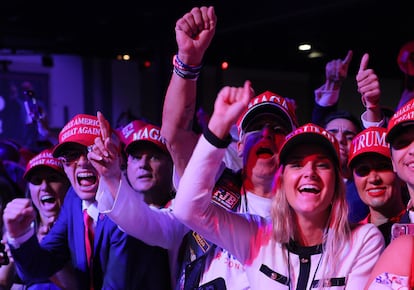 Euforia republicana en el cuartel general de Trump, en Palm Beach, Florida. 