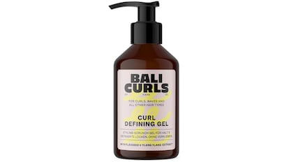 Este gel definidor de rizos de Bali Curls hidrata, define y da volumen.