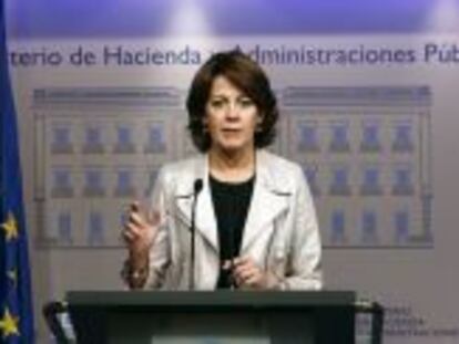 La presidenta de Navarra, Yolanda Barcina, durante una reciente comparecencia.