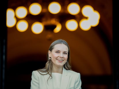 La princesa Ingrid Alexandra, durante su visita al parlamento de Noruega con motivo de su 18º cumpleaños, el 20 de enero de 2022.