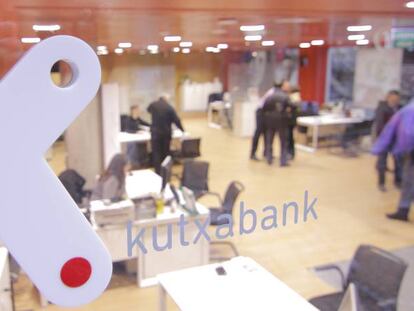 Kutxabank logró una mejora del 2,2 % en el margen de intereses.