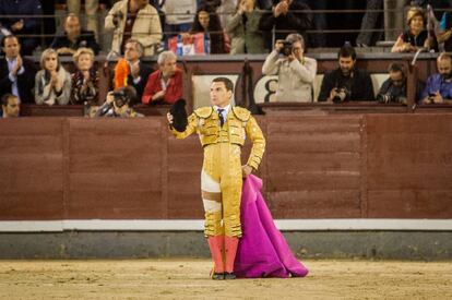 Octavio Chacón saluda al público en la pasada Feria de Otoño.