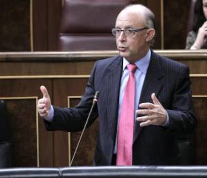 El ministro de Hacienda y Administraciones Públicas, Cristóbal Montoro, en el Congreso.