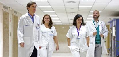 Una parte del equipo médico que atendió a Teresa Romero.