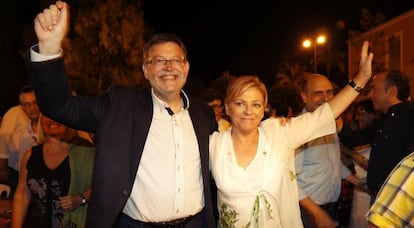 Ximo Puig y Elena Valenciano en el acto del PSPV celebrado en Alicante.