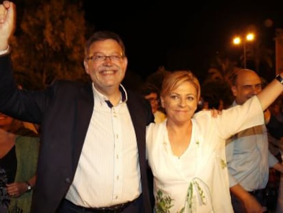 Ximo Puig y Elena Valenciano en el acto del PSPV celebrado en Alicante.