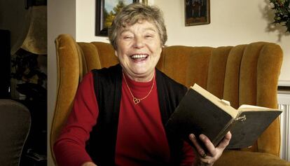 Rosemary Leach en su casa de Londres en 2005.