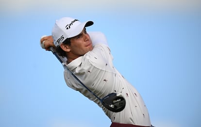 Ángel Ayora en el hoyo 18 del segundo día del AfrAsia Bank Mauritius Open 2025 el 20 de diciembre de 2024.
