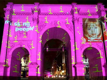 Imagen de Madeleine McCann en el Marble Arch de Londres
