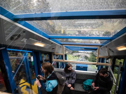 El funicular es el único medio para llegar al hotel Schatzalp, en Davos, que pudo inspirar el sanatorio de 'La montaña mágica' de Thomas Mann.