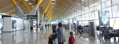 Sala de Espera de la Terminal T4 del aeropuerto de Madrid.