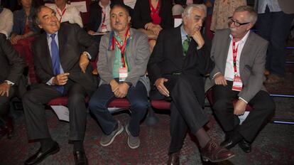 De izquierda a derecha: Juan Rosell, Pepe Álvarez, Marcos Peña e Ignacio Fernández Toxo en el 11º Congreso de CC OO.