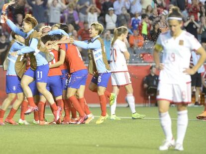 Vero Boquete lamenta la eliminación de España y Corea celebra su clasificación.