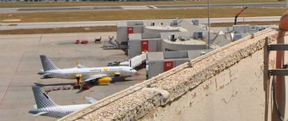 01/06/2018 Spotter Day.
El Aeropuerto de Palma ha reunido este viernes la V edición del 'Spotter Day' que ha contado con la participación de más de 20 aficionados a la fotografía aeronáutica.
ECONOMIA ESPAÑA EUROPA ISLAS BALEARES
AENA