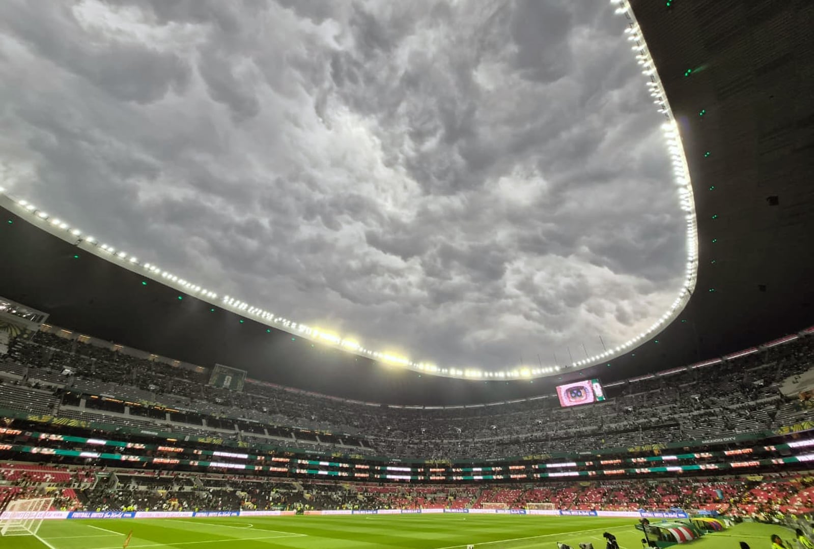 México - Ecuador en vivo |El partido se jugará a las 20.00, una hora más tarde, debido a una tormenta eléctrica