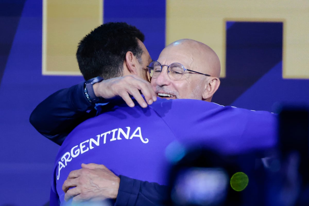 Scaloni and de la Fuente: Teacher and Student Face Off in World Cup Final