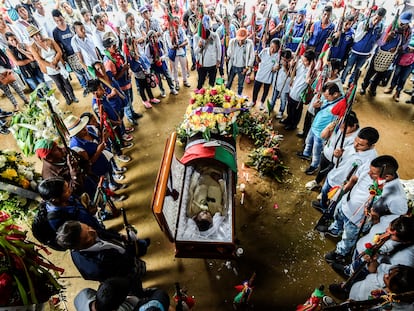 Funeral de Edwin Dagua, líder indígena en Cauca, Colombia, en 2021.