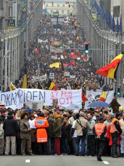 Manifestación en el centro de Bruselas para pedir la formación de Gobierno.