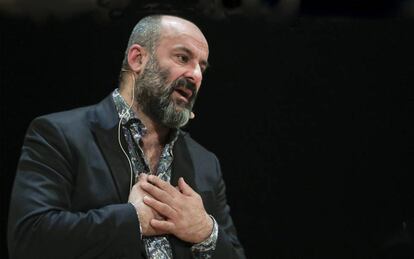 Davide Livermore durante la comparencia para explicar su renuncia a la dirección del Palau de Les Arts.