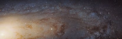 La Galaxia Andr&oacute;meda, vecina de la V&iacute;a L&aacute;ctea, fotografiada por el &#039;Hubble&#039;.