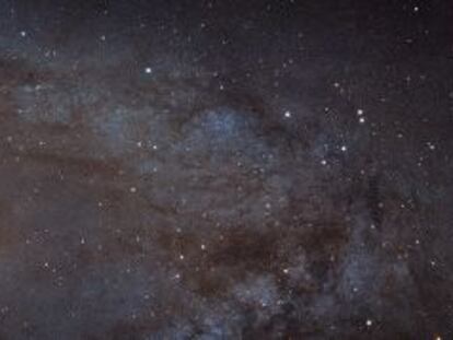 La Galaxia Andr&oacute;meda, vecina de la V&iacute;a L&aacute;ctea, fotografiada por el &#039;Hubble&#039;.