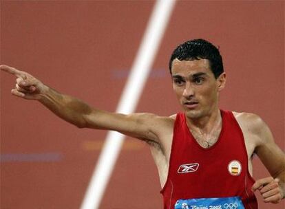 Jesús España y Alemayehu Bezabeh representarán el sábado a España en la final olímpica de 5.000 metros. Alberto García se queda fuera.