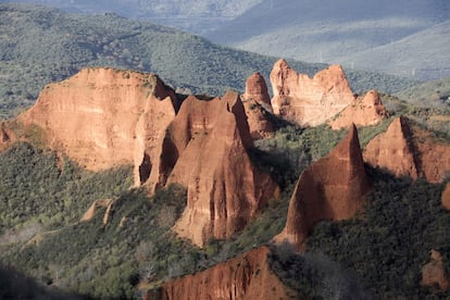 Paisaje de Las Mdulas con las antiguas minas de oro romanas.