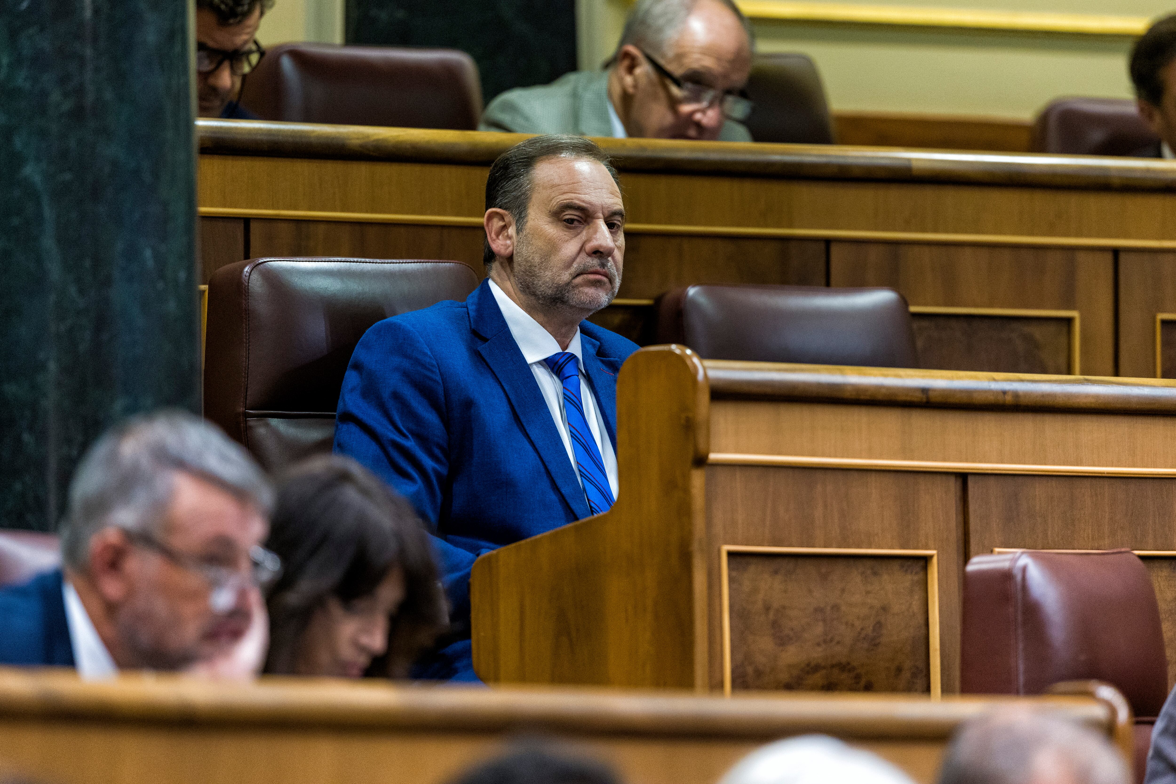 Ábalos senza indennità del Congresso