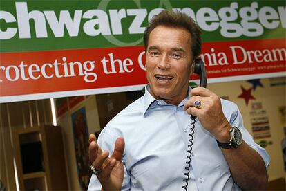 La elección del gobernador de California ha cumplido los pronósticos y Schwarzenegger, de 59, ha conseguido una cómoda victoria sobre su oponente demócrata.