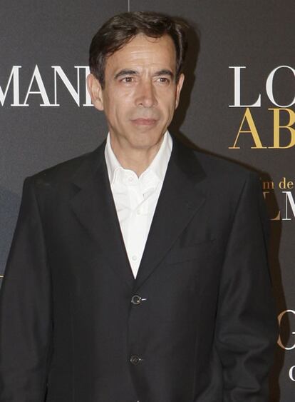 Los premios no paran de llegar para Imanol Arias y no sólo dentro de nuestras fronteras. El actor ha sido galardonado con el Premio Especial ACE 2009 de Televisión, que concede anualmente la Asociación de Cronistas de Espectáculos de Nueva York, "en reconocimiento a su admirable talento", puesto en evidencia durante su intervención en &#39;Cuéntame cómo pasó, que emite TVE desde hace 10 temporadas. El premio concedido por la Asamblea de la Comisión de Cine de la Asociación de Cronistas de Espectáculos de Nueva York se suma a la amplia lista que acumula el actor por su papel en la veterana serie de TVE. El pasado mes de febrero, recibió el TP de oro por novena vez.