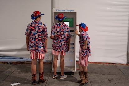 Participantes da Feira Estadual de Washington nesta sexta-feira.