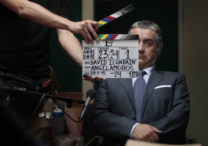 El actor Pedro Casablanc, caracterizado como Luis B&aacute;rcenas, en el rodaje de &#039;B, la pel&iacute;cula&#039;, filme dirigido por David Ilundain. 