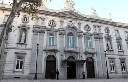 Fachada del Tribunal Supremo, en Madrid.