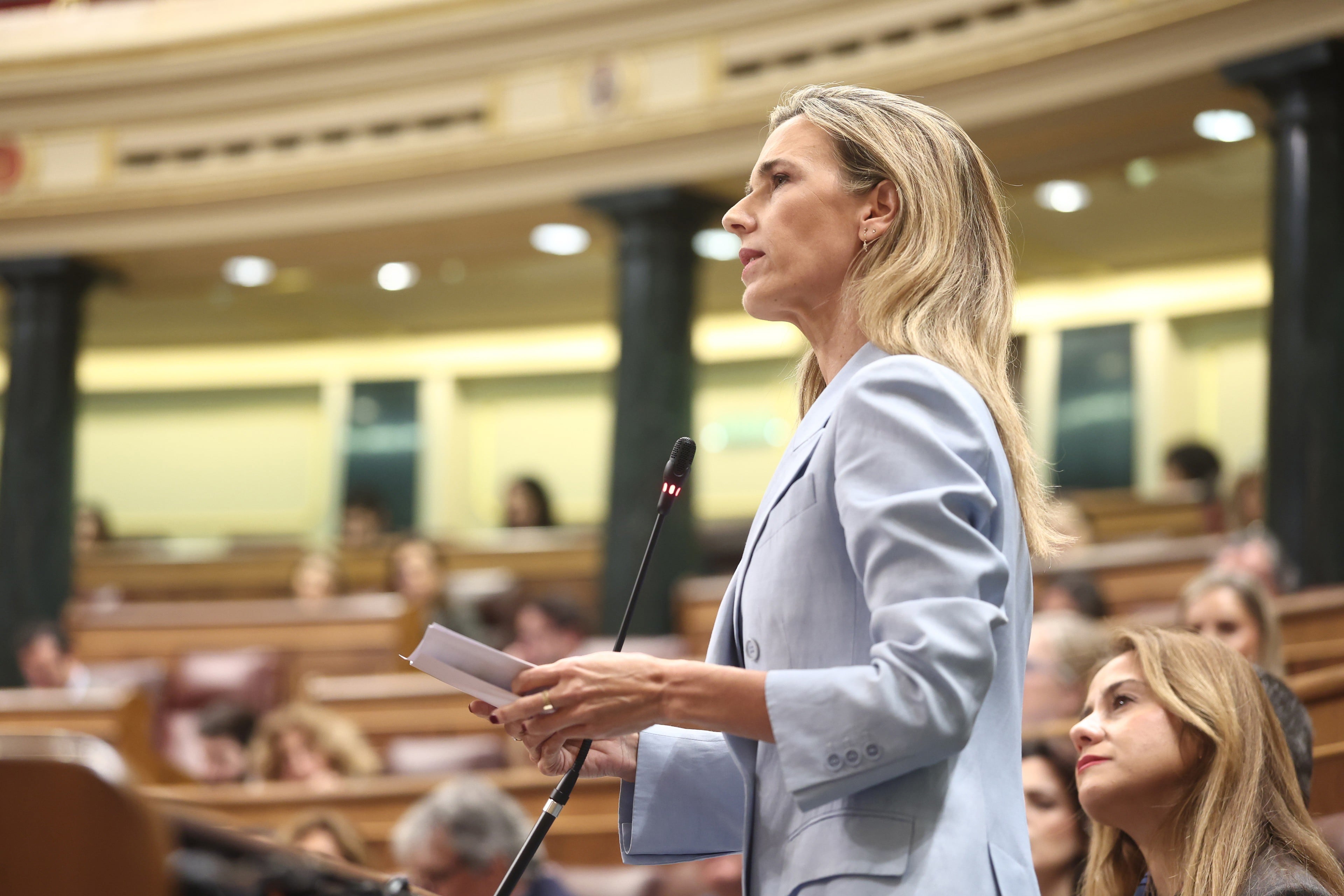 Cayetana Álvarez de Toledo sigue a Ayuso y carga contra Sheinbaum en México: “Exige perdón a España mientras en Jalisco aparecen fosas”