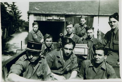 Combatientes de La Nueve, compa&ntilde;&iacute;a de la Divisi&oacute;n Leclerc formada mayoritariamente por combatientes de la Guerra Civil Espa&ntilde;ola.