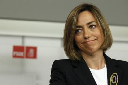 Carme Chacón, durante la conferencia de prensa en la sede del PSOE en la que comunicó su renuncia a las primarias.