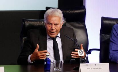 El expresidente del Gobierno Felipe González, el 24 de junio en un debate en Casa América, en Madrid. 