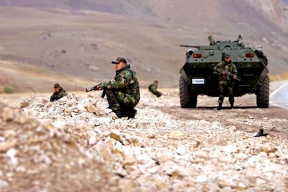Un grupo de soldados de las fuerzas turcas estacionadas en la provincia de Hakkari, en el sureste de Turquía.