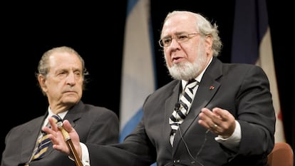 Gustavo Noboa, expresidente de Ecuador en la Bienal de las Américas 2010 en Denver, Colorado (EE UU).