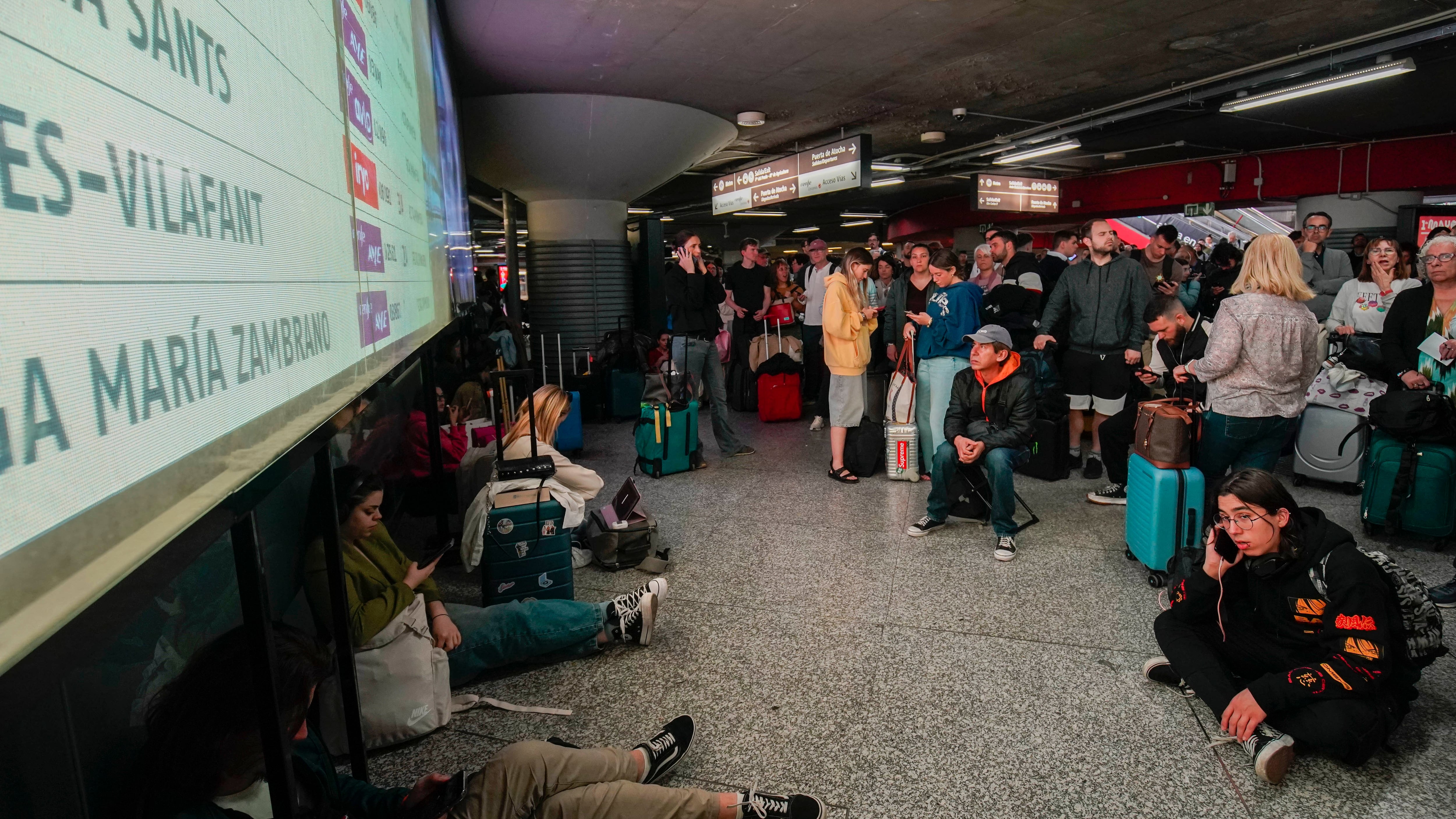 La valoración de la alta velocidad y Cercanías se hunde en el año de los incidentes ferroviarios