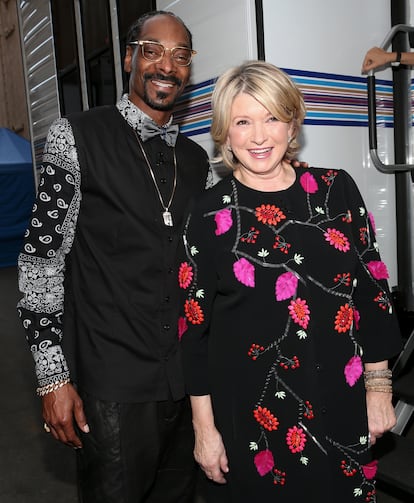 Snoop Dogg y Martha Stewart en un evento de The Comedy Central en Los Ángeles en 2015.