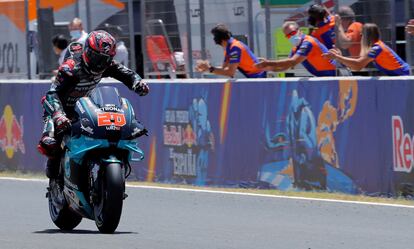 Fabio Quartararo celebra su victoria en el GP de España.