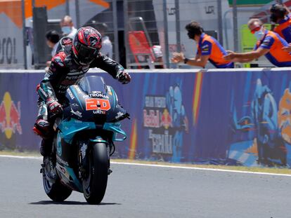 Fabio Quartararo celebra su victoria en el GP de España.