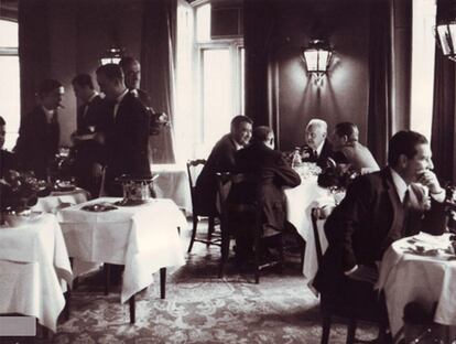 Nido de espías que vivían en Madrid después de la Segunda Guerra Mundial y al que acudían frecuentemente a comer. Era un lugar al que los aliados se acercaban con cierta asiduidad porque sabían que era un sitio en el que los nazis pasaban mucho tiempo.