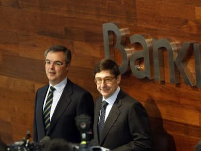 El consejero delegado de Bankia, Jos&eacute; Sevilla, y su presidente, Jos&eacute; Ignacio Goirigolzarri.
