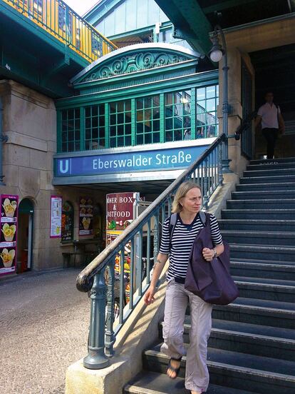 Berlín. Entrada a la parada de metro de Eberswalder Strasse, en la zona norte de la ciudad.